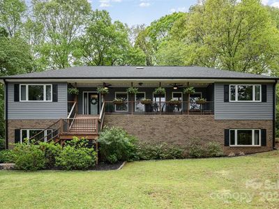 4517 Lake Shore Rd N, Denver, NC, 28037