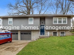 8917 W 48th St, Merriam, KS 66203