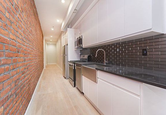 3rd image of 386 Court St #2A