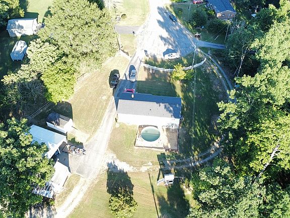 2nd image of 2012 Dale Dr