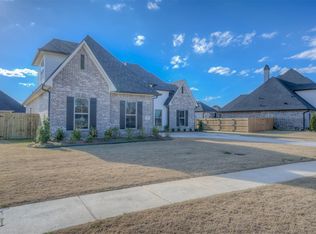 302 Elbow Slough, Bossier City, LA 71112