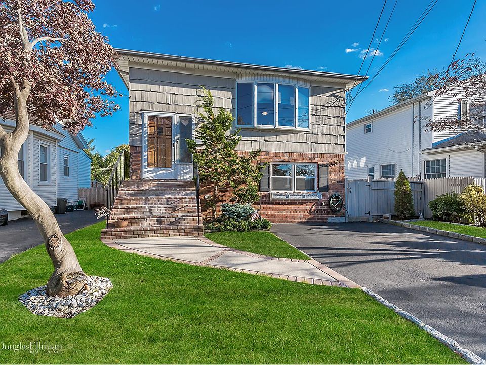 1st image of 11 Bond Ave