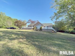 23420 N Putt Creek Rd, Cuba, IL 61427