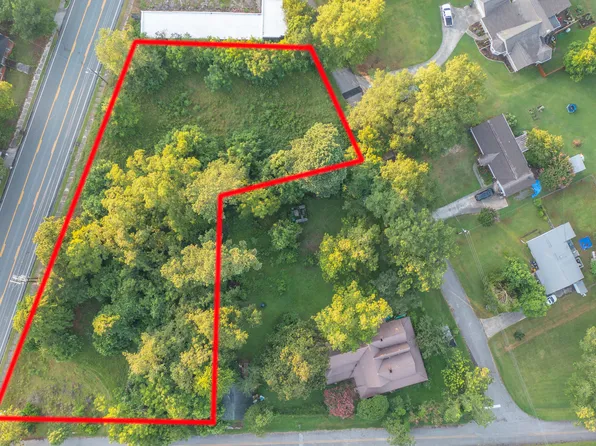 3688 White House Pkwy, Warm Springs, GA 31830