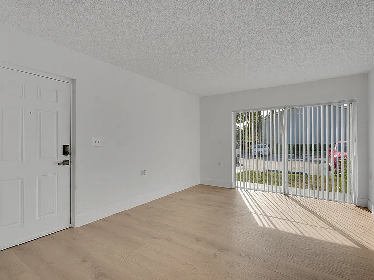 1139 Lake Terry Dr #A — Photo 13