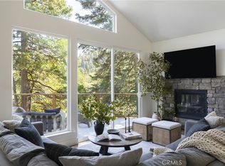 388 Primrose Cir, Lake Arrowhead, CA 92352