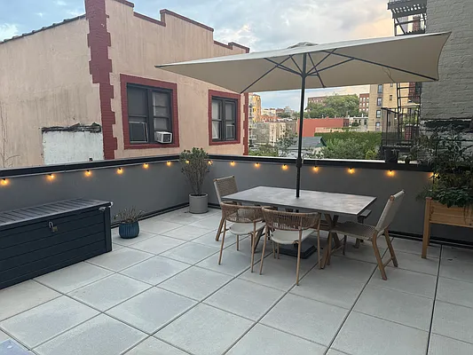 Rented by Compass | media 6