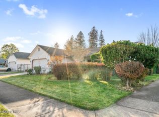 702 E Autumn Crest Loop, Post Falls, ID 83854