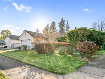 702 E Autumn Crest Loop, Post Falls, ID, 83854
