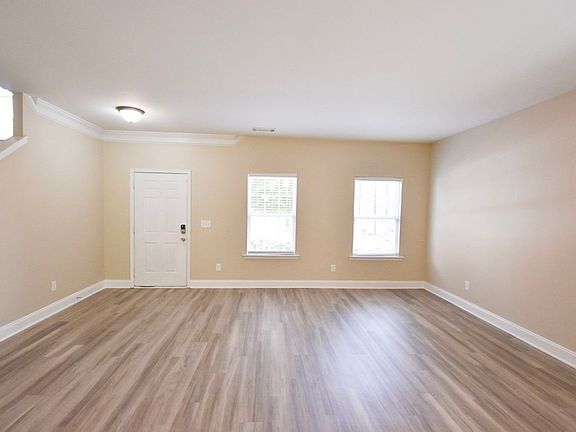 4th image of 3536 Bridge Walk Dr