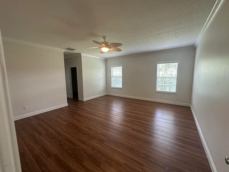9322 SE Athena St — Photo 14
