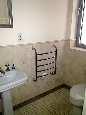 Sold by Manhattan Network Inc. | media 1