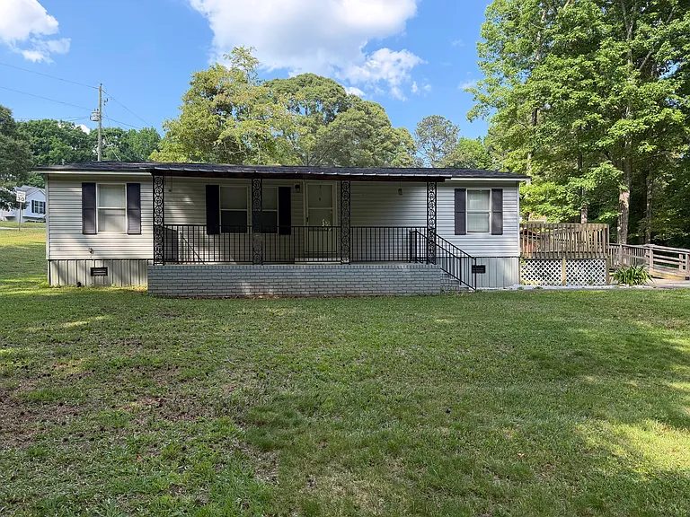 3905 Bolding Rd — Photo 1