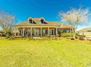 317 Highway 20, Thibodaux, LA 70301