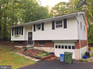 2420 Running Bear Cv, Auburn, PA 17922