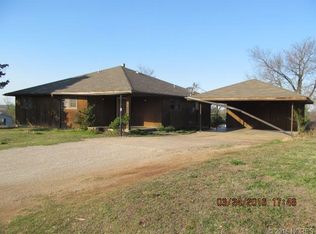 601 W 6th St, Ramona, OK 74061