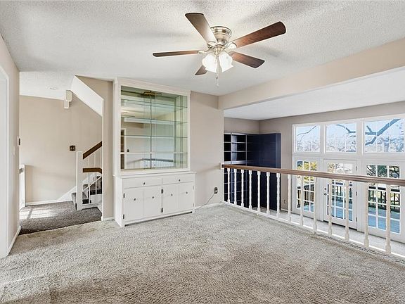 5th image of 10203 Cedarbrooke Ln
