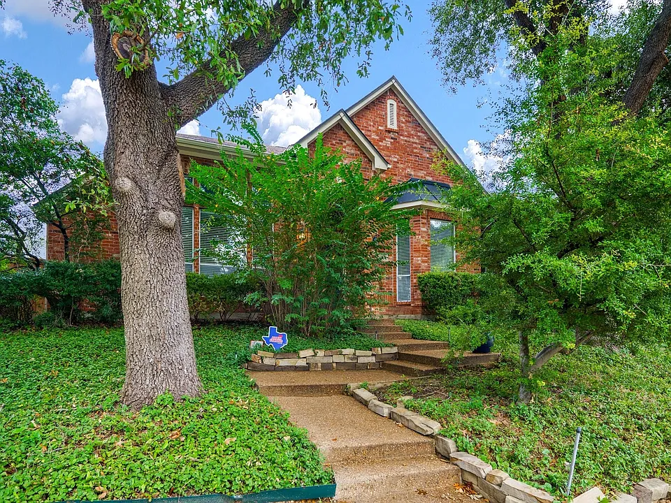 1408 Comanche Dr
