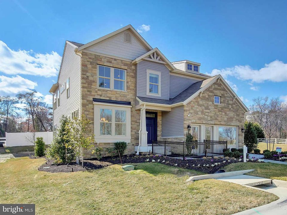 1st image of 826 Janet Dale Ln