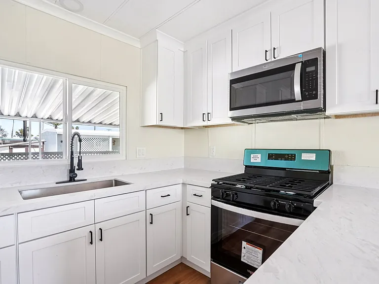 32700 Saint Andrews Dr — Photo 25