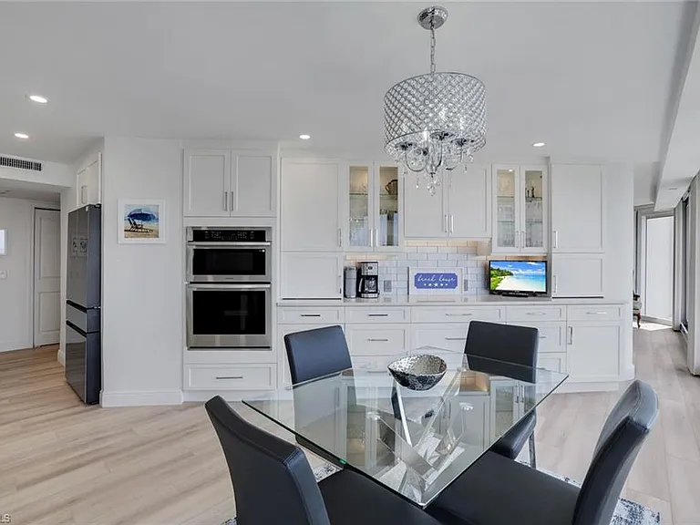 4041 Gulf Shore Blvd N #1705 — Photo 15