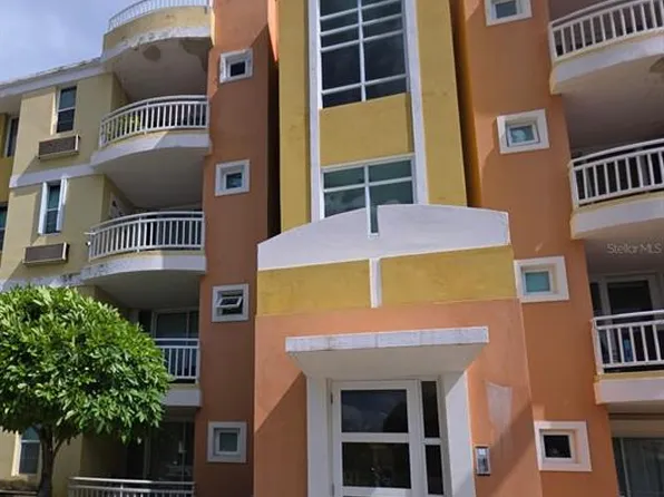 Cond Villas Del Mal #A-202, Loiza, PR 00772