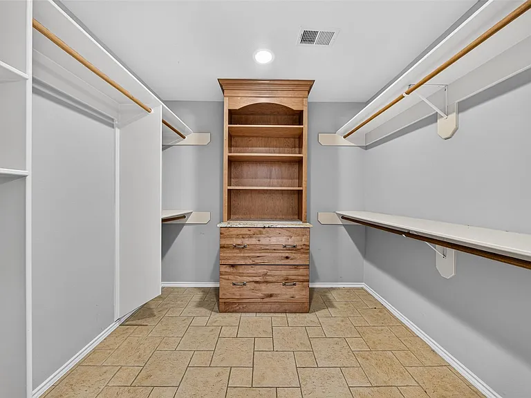 758 Rolling Mill Dr — Photo 27