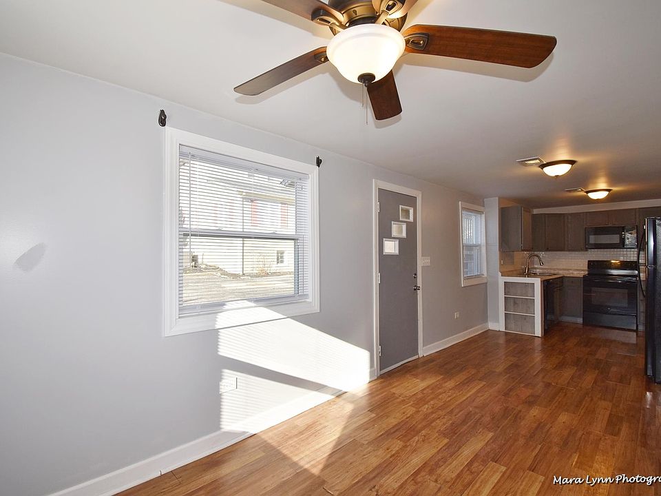 1216 Main St Batavia IL Zillow