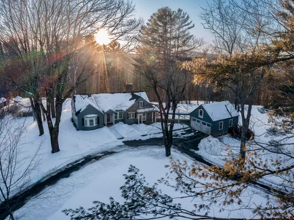 734 Paris Hill Road, Paris, ME 04281