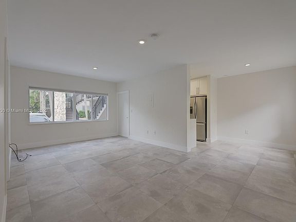 3rd image of 81 Edgewater Dr APT 104