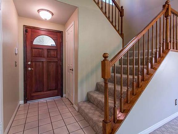 4th image of 2474 Lone Tree Ct