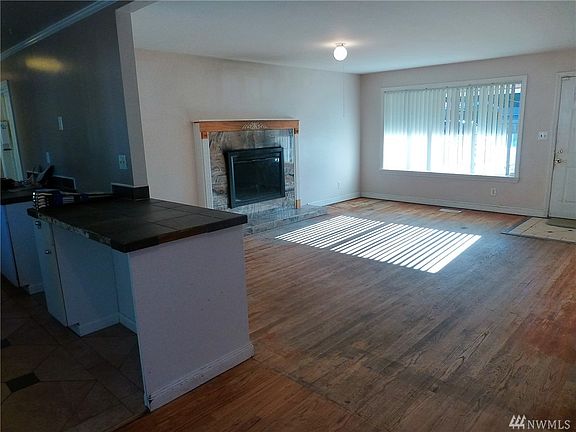 3rd image of 26808 15th Ave S
