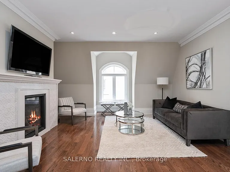 71 Grand Vellore Cres — Photo 33