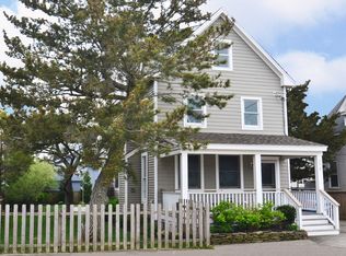 218 5th St, Beach Haven, NJ 08008