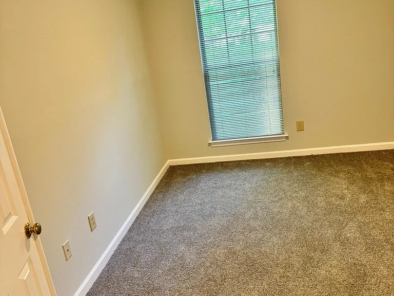 2 Ashlar Hill Ct #2 — Photo 9