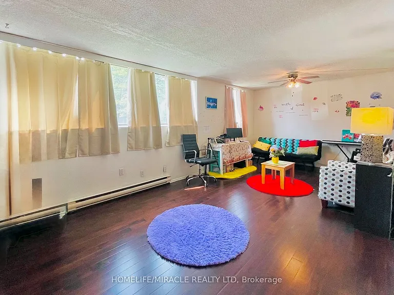 89 Westwood Rd W #108 — Photo 4