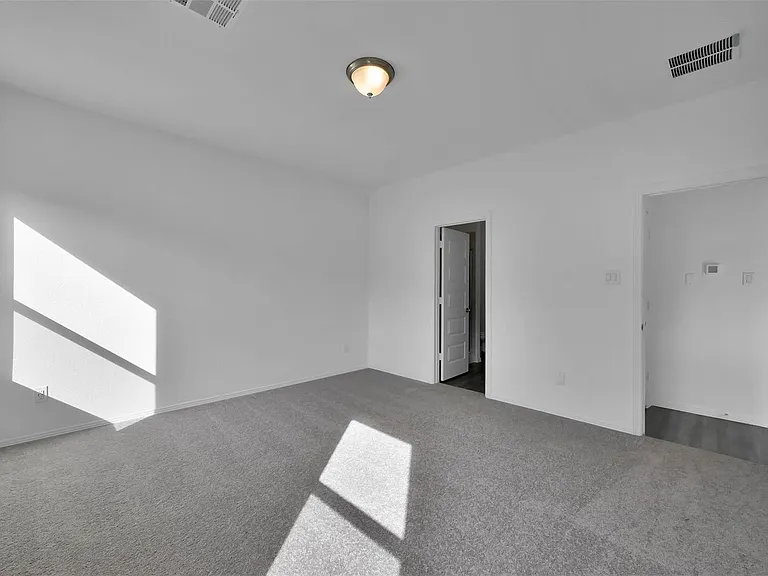 16564 Moss Ln — Photo 13
