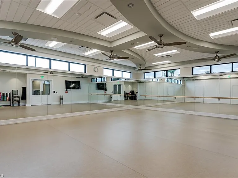 8754 Hideaway Harbor Ct — Photo 37