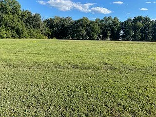 452 Beyers Lake Est photo 1