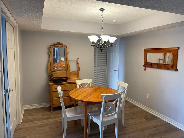 1510 Richmond St #410 — Photo 13