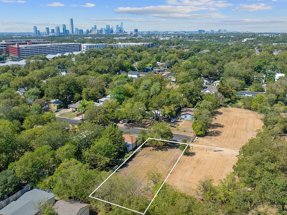 1st image of 1135 Saucedo St