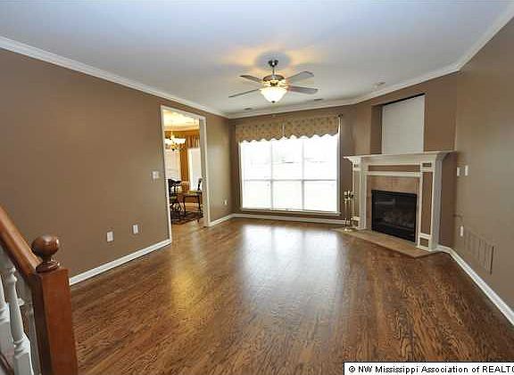 2nd image of 1517 Montys Cir