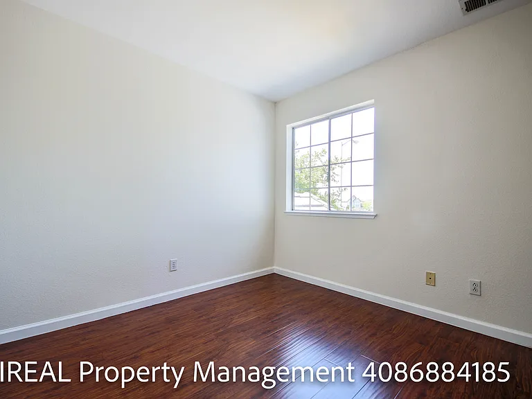 4202 Cambridge Way — Photo 28