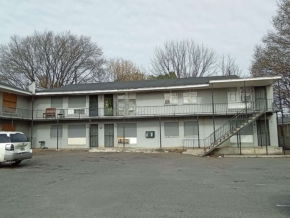 1st image of 2116 Howell Ave