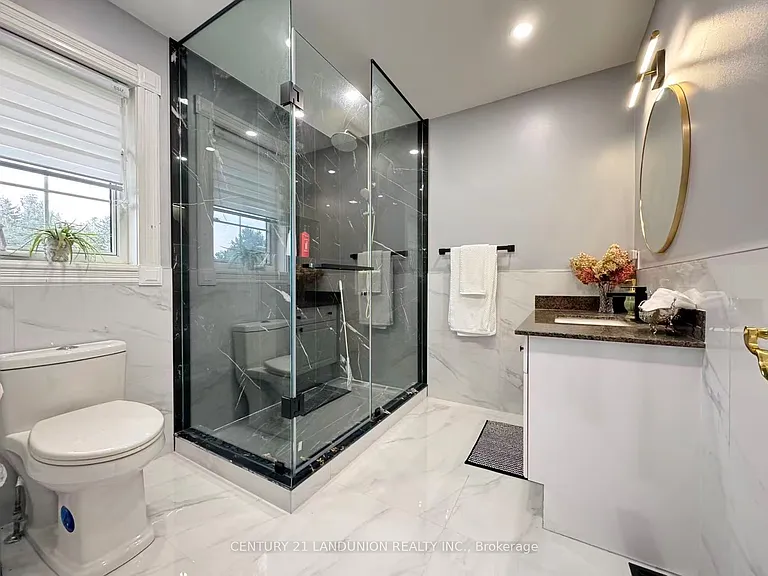 5 Dafoe Ct — Photo 20