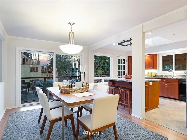 13348 NE 80th St — Photo 10