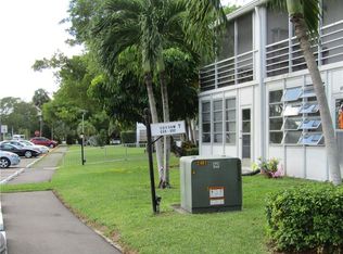 677 Durham #677-Y, Deerfield Beach, FL 33442