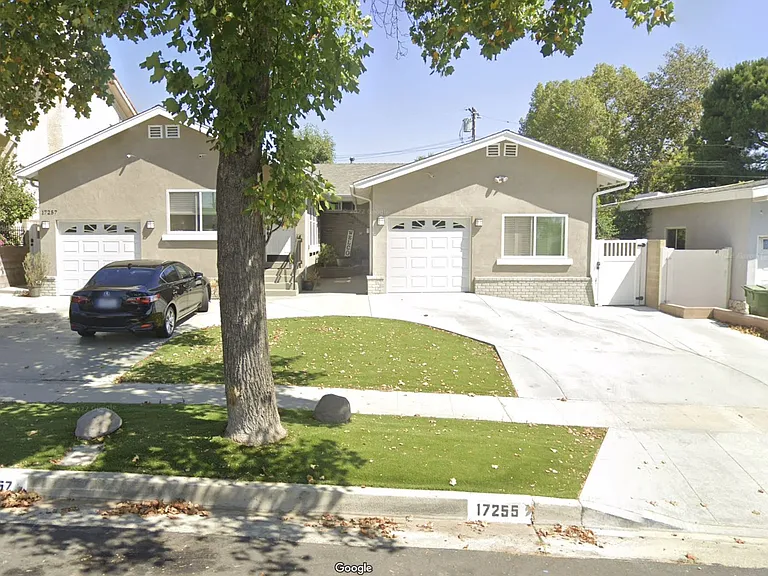 17255 Flanders St — Photo 1