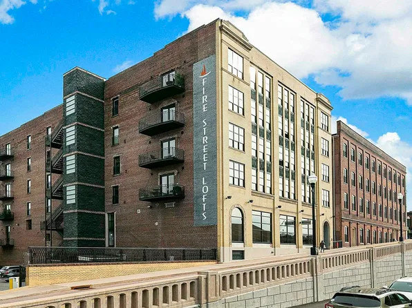 220 W Jackson Ave APT 405, Knoxville, TN 37902