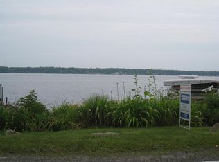 5417 S Shore Dr, Whitehall, MI 49461